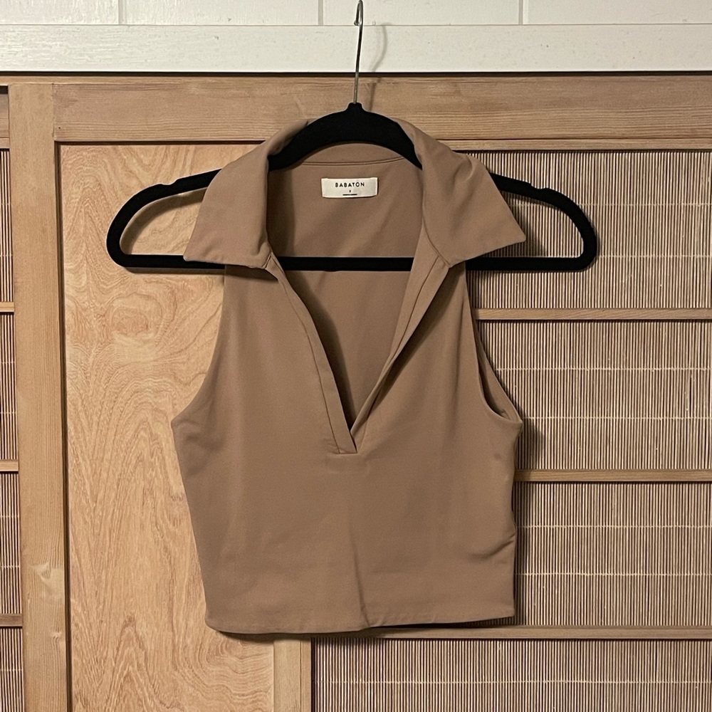 Aritzia - Babaton - Contour Crop Polo